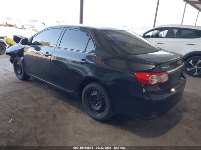 Photo 2 VIN: 5YFBU4EE2DP092345 - TOYOTA COROLLA 