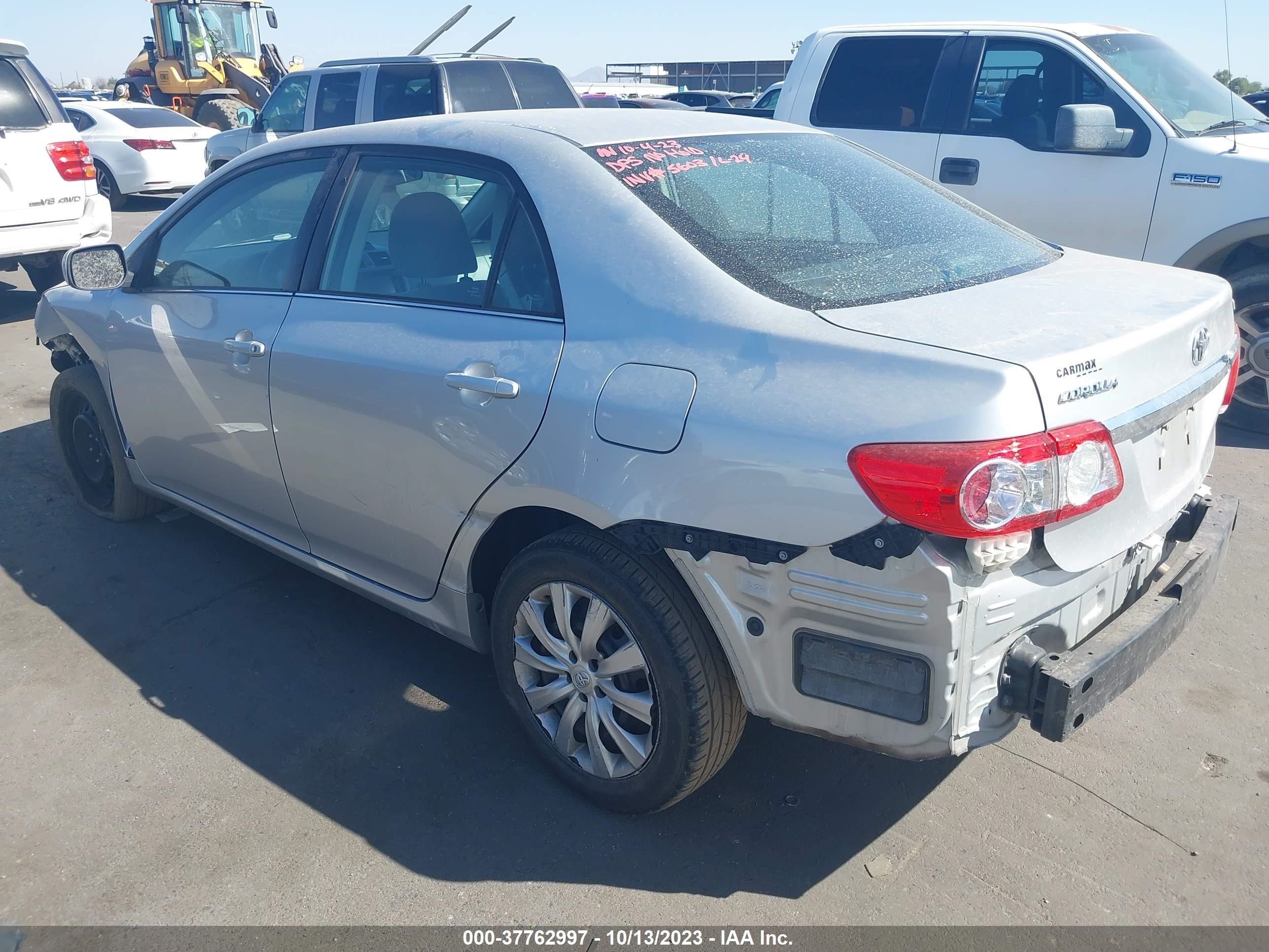 Photo 2 VIN: 5YFBU4EE2DP162961 - TOYOTA COROLLA 