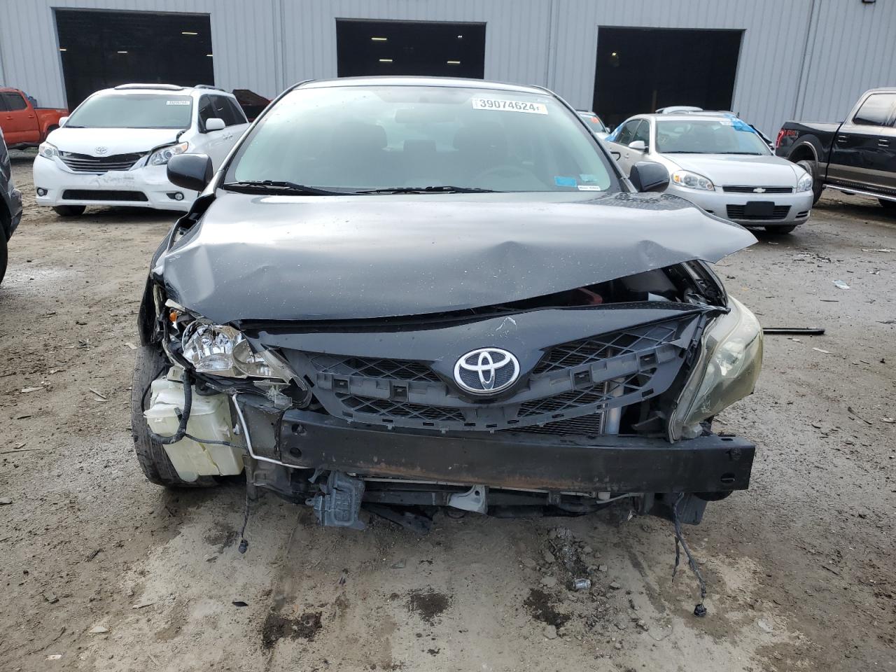 Photo 4 VIN: 5YFBU4EE2DP197046 - TOYOTA COROLLA 