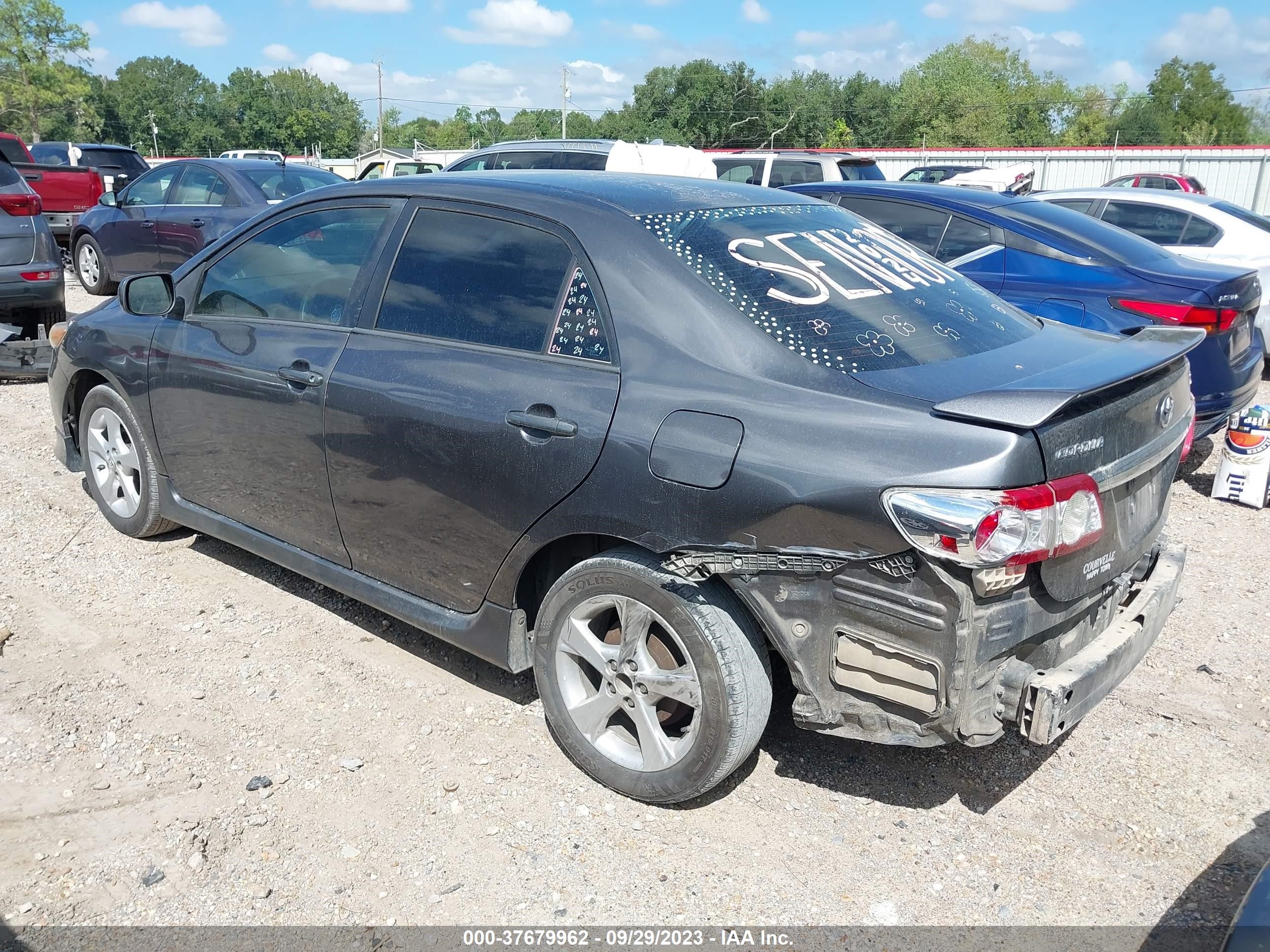 Photo 2 VIN: 5YFBU4EE2DP224357 - TOYOTA COROLLA 