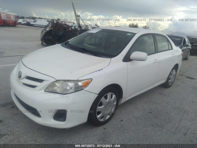 Photo 5 VIN: 5YFBU4EE3CP043962 - TOYOTA COROLLA 