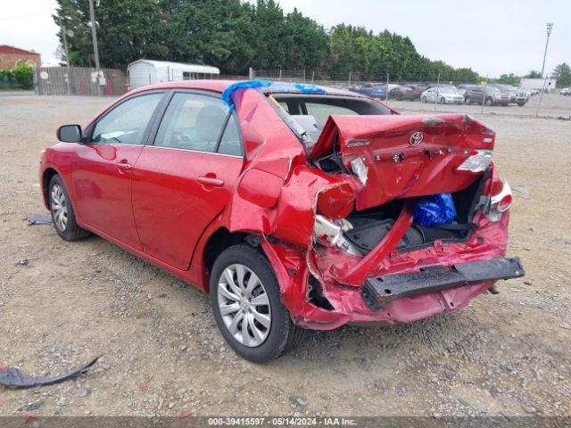 Photo 2 VIN: 5YFBU4EE3DP112621 - TOYOTA COROLLA 