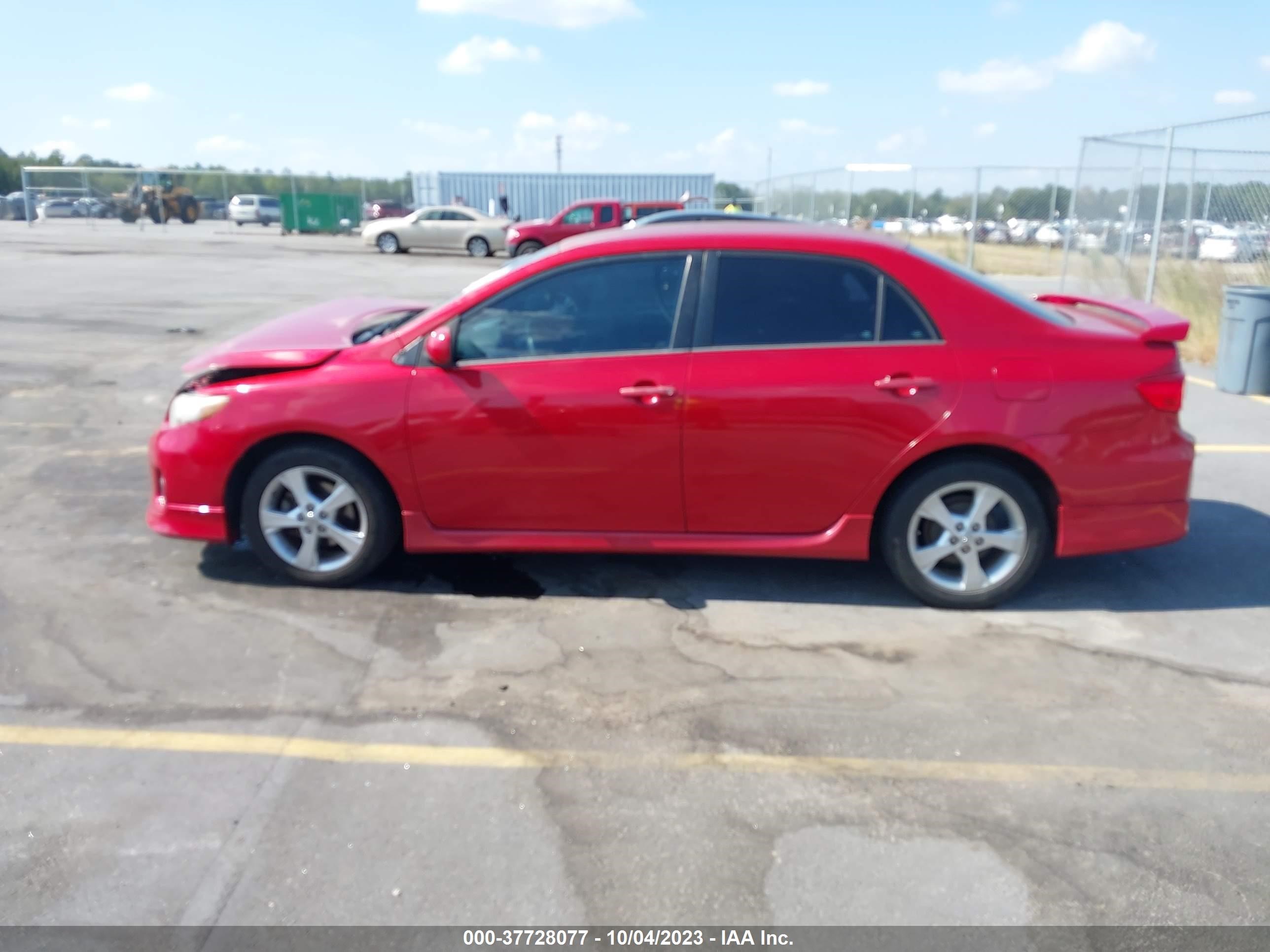 Photo 13 VIN: 5YFBU4EE3DP151340 - TOYOTA COROLLA 