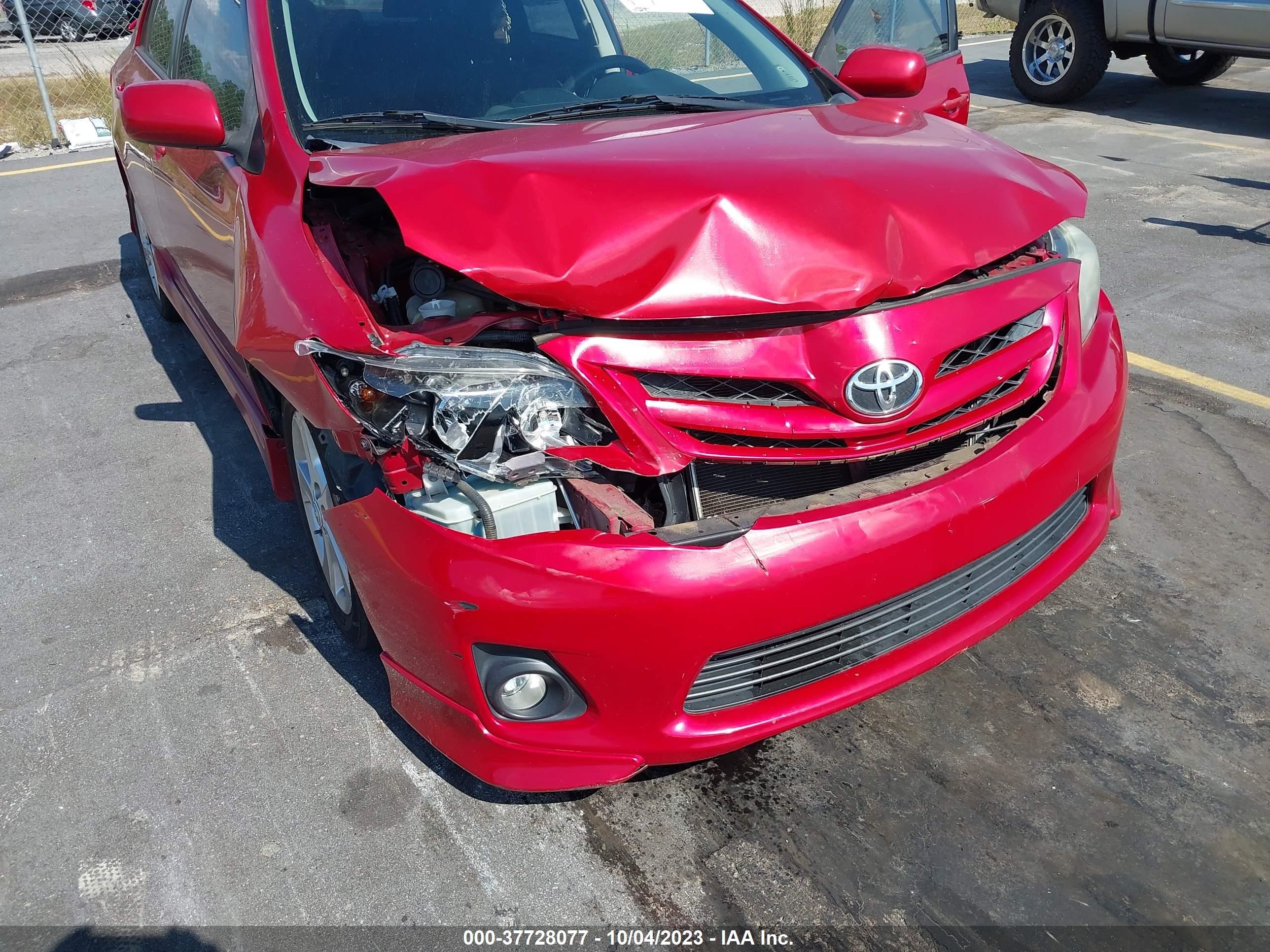 Photo 5 VIN: 5YFBU4EE3DP151340 - TOYOTA COROLLA 