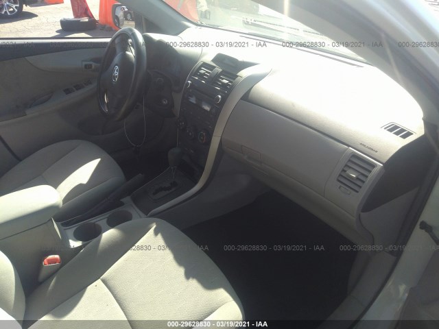 Photo 4 VIN: 5YFBU4EE3DP210015 - TOYOTA COROLLA 