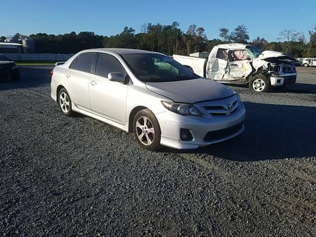 Photo 10 VIN: 5YFBU4EE3DP210337 - TOYOTA COROLLA BA 