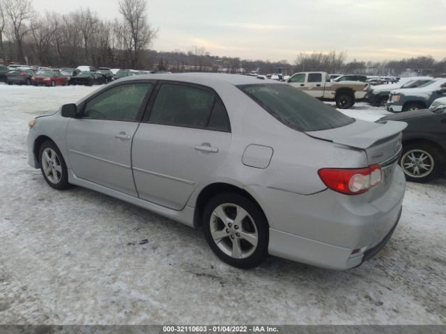 Photo 2 VIN: 5YFBU4EE4CP008878 - TOYOTA COROLLA 