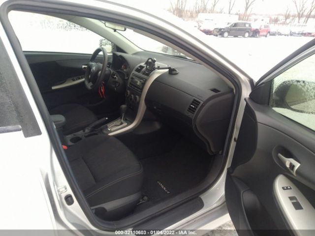 Photo 4 VIN: 5YFBU4EE4CP008878 - TOYOTA COROLLA 