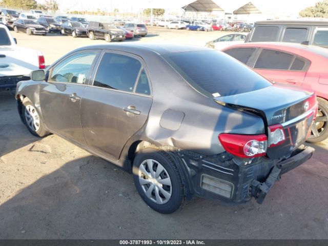 Photo 2 VIN: 5YFBU4EE4CP023302 - TOYOTA COROLLA 