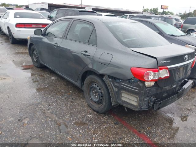 Photo 2 VIN: 5YFBU4EE4CP045638 - TOYOTA COROLLA 