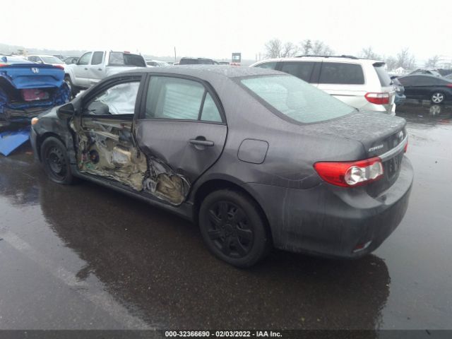 Photo 2 VIN: 5YFBU4EE4CP061743 - TOYOTA COROLLA 