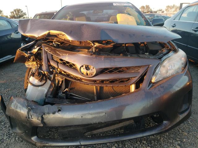 Photo 8 VIN: 5YFBU4EE4CP070099 - TOYOTA COROLLA BA 