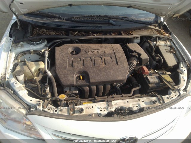 Photo 9 VIN: 5YFBU4EE4DP085588 - TOYOTA COROLLA 