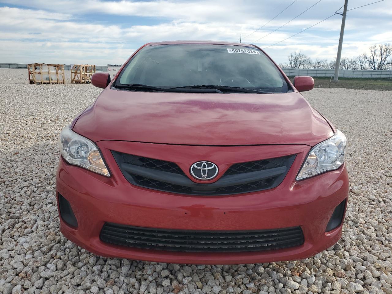 Photo 4 VIN: 5YFBU4EE4DP093884 - TOYOTA COROLLA 