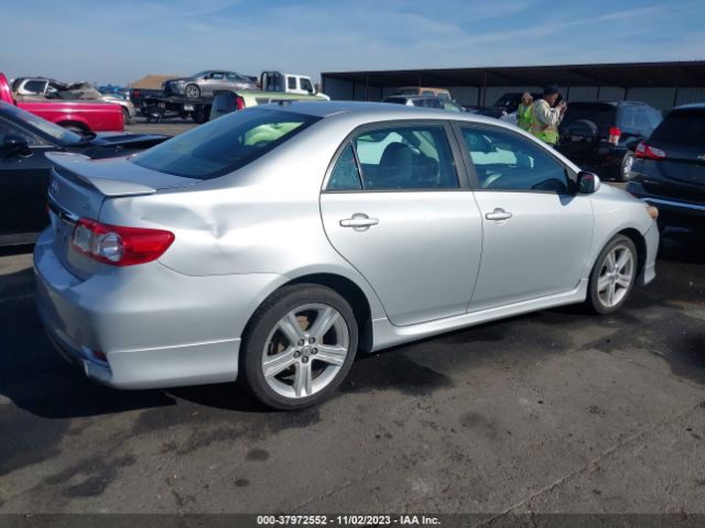 Photo 3 VIN: 5YFBU4EE4DP115222 - TOYOTA COROLLA 