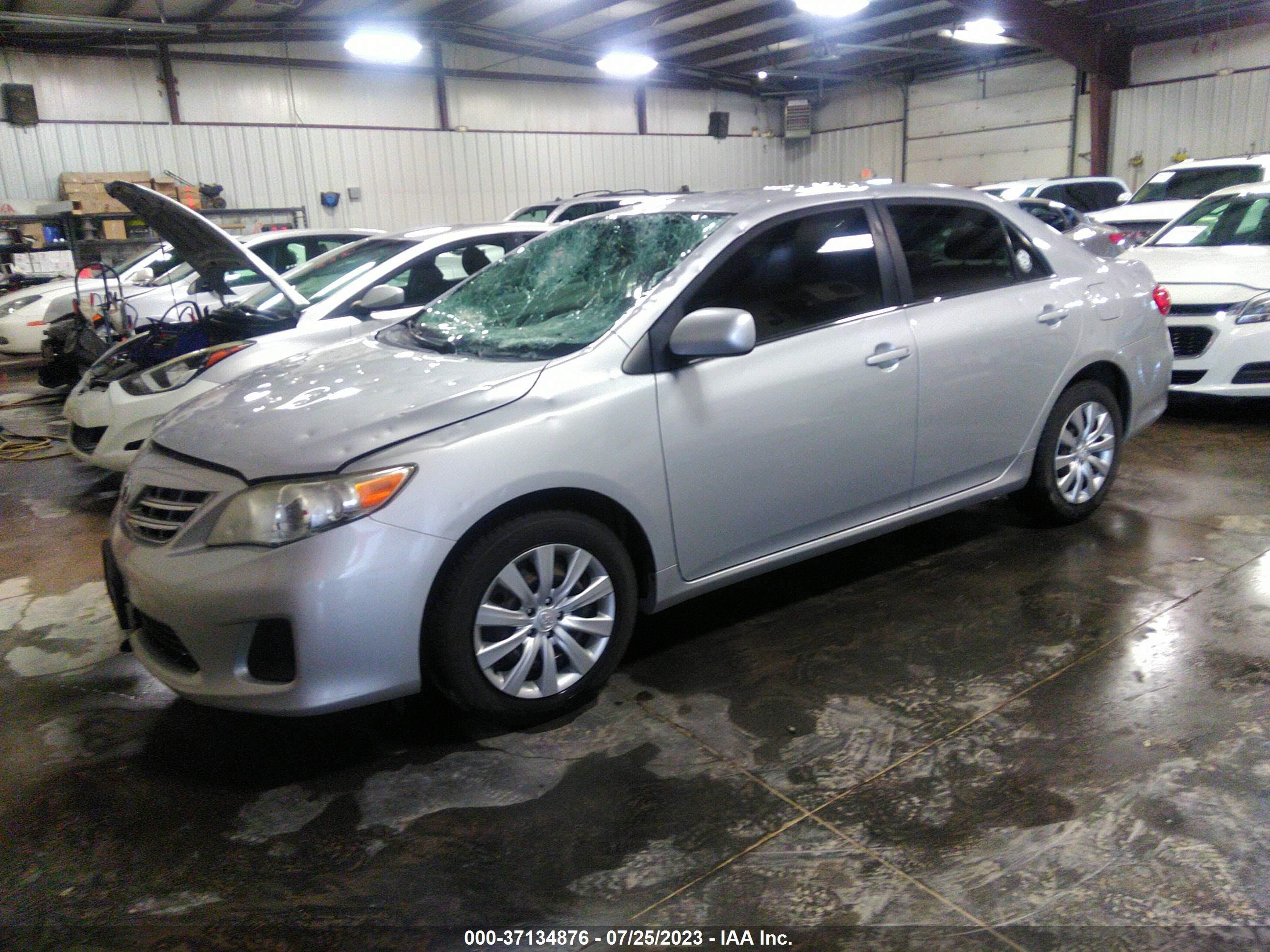 Photo 1 VIN: 5YFBU4EE5DP099841 - TOYOTA COROLLA 