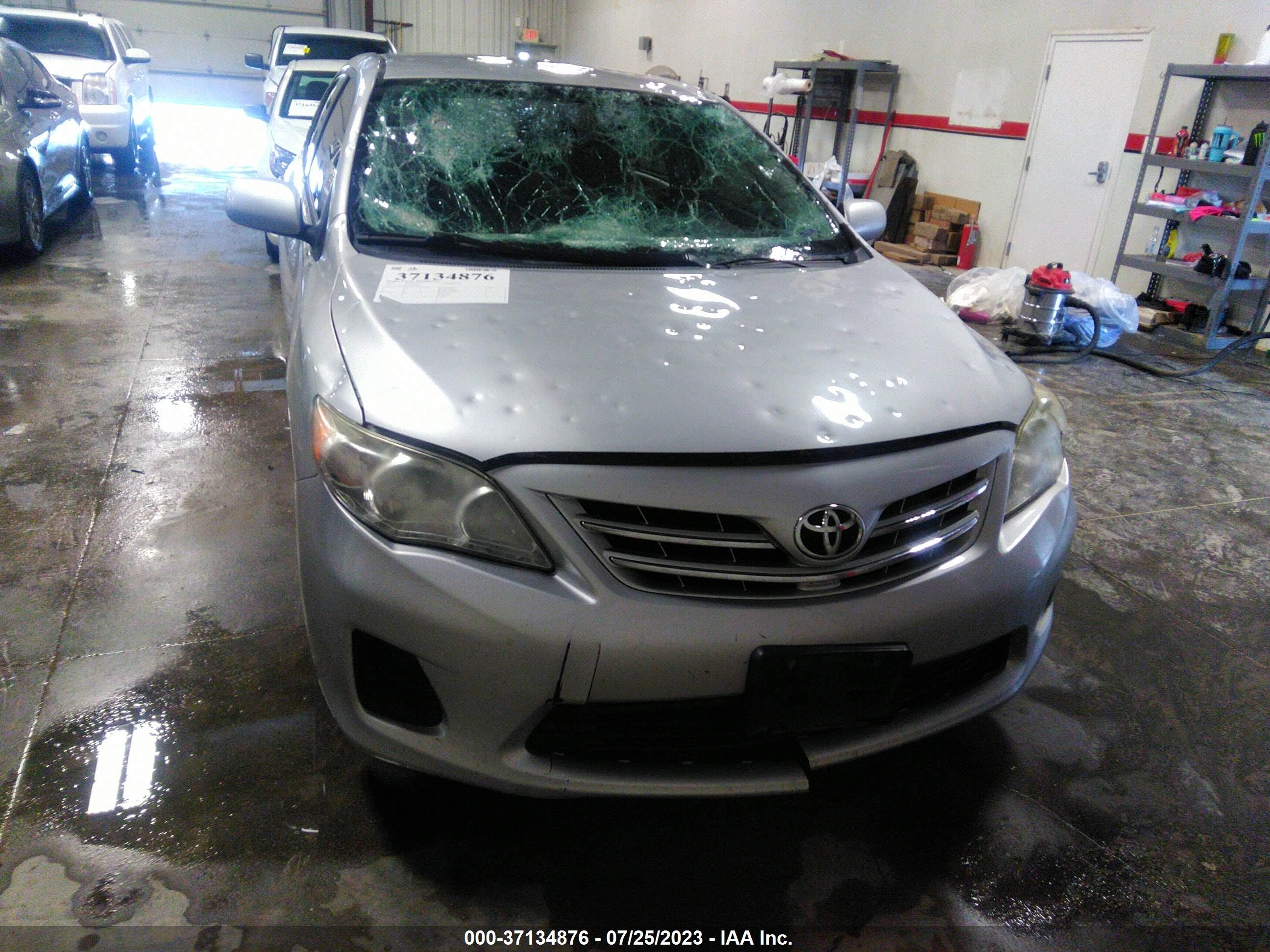 Photo 11 VIN: 5YFBU4EE5DP099841 - TOYOTA COROLLA 