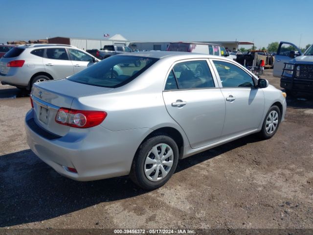 Photo 3 VIN: 5YFBU4EE5DP100101 - TOYOTA COROLLA 