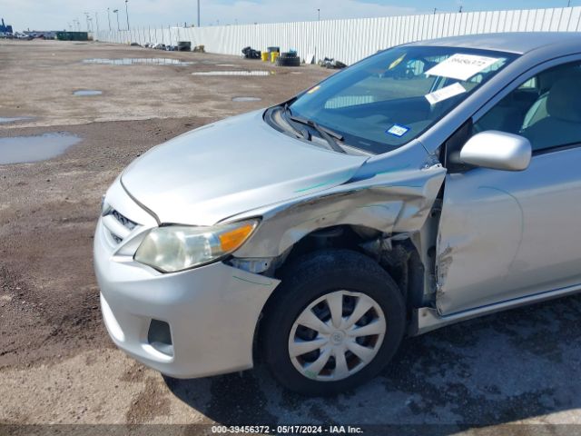 Photo 5 VIN: 5YFBU4EE5DP100101 - TOYOTA COROLLA 