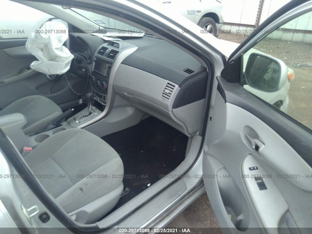 Photo 4 VIN: 5YFBU4EE5DP131512 - TOYOTA COROLLA 