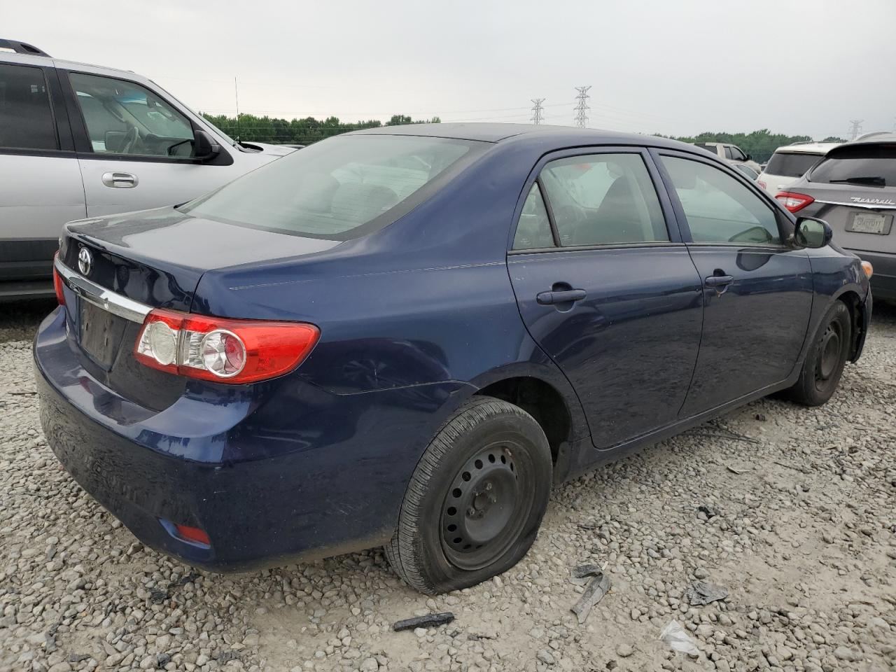 Photo 2 VIN: 5YFBU4EE5DP151842 - TOYOTA COROLLA 