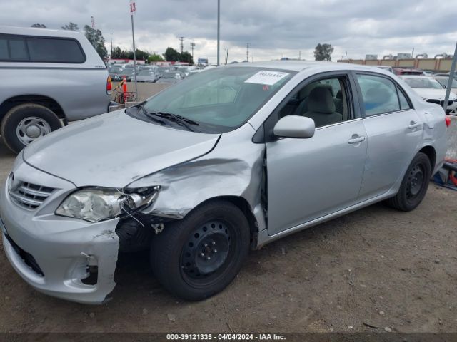 Photo 1 VIN: 5YFBU4EE5DP152019 - TOYOTA COROLLA 