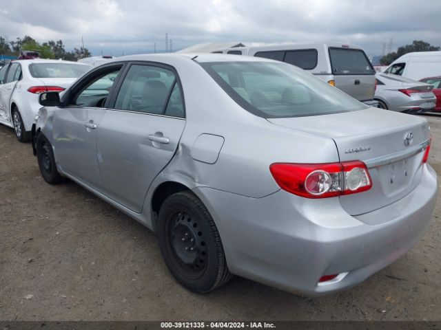 Photo 2 VIN: 5YFBU4EE5DP152019 - TOYOTA COROLLA 