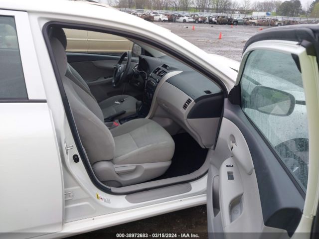 Photo 4 VIN: 5YFBU4EE5DP168642 - TOYOTA COROLLA 