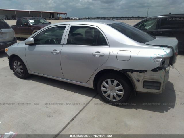 Photo 2 VIN: 5YFBU4EE5DP170567 - TOYOTA COROLLA 