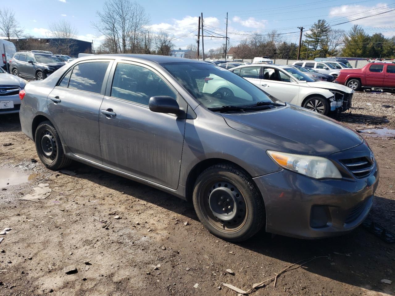 Photo 3 VIN: 5YFBU4EE5DP179883 - TOYOTA COROLLA 