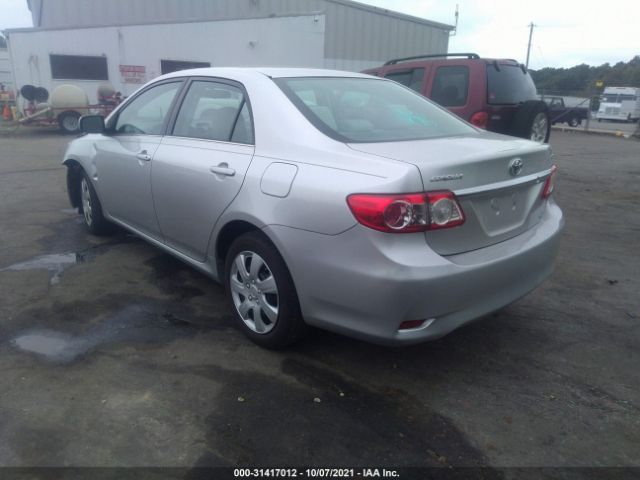 Photo 2 VIN: 5YFBU4EE5DP200702 - TOYOTA COROLLA 