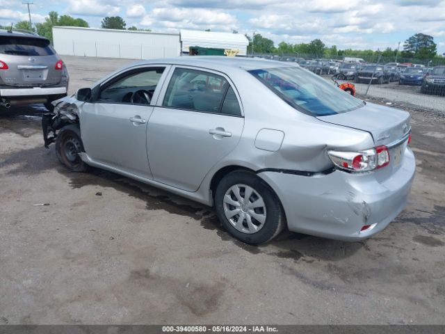 Photo 2 VIN: 5YFBU4EE6CP020532 - TOYOTA COROLLA 