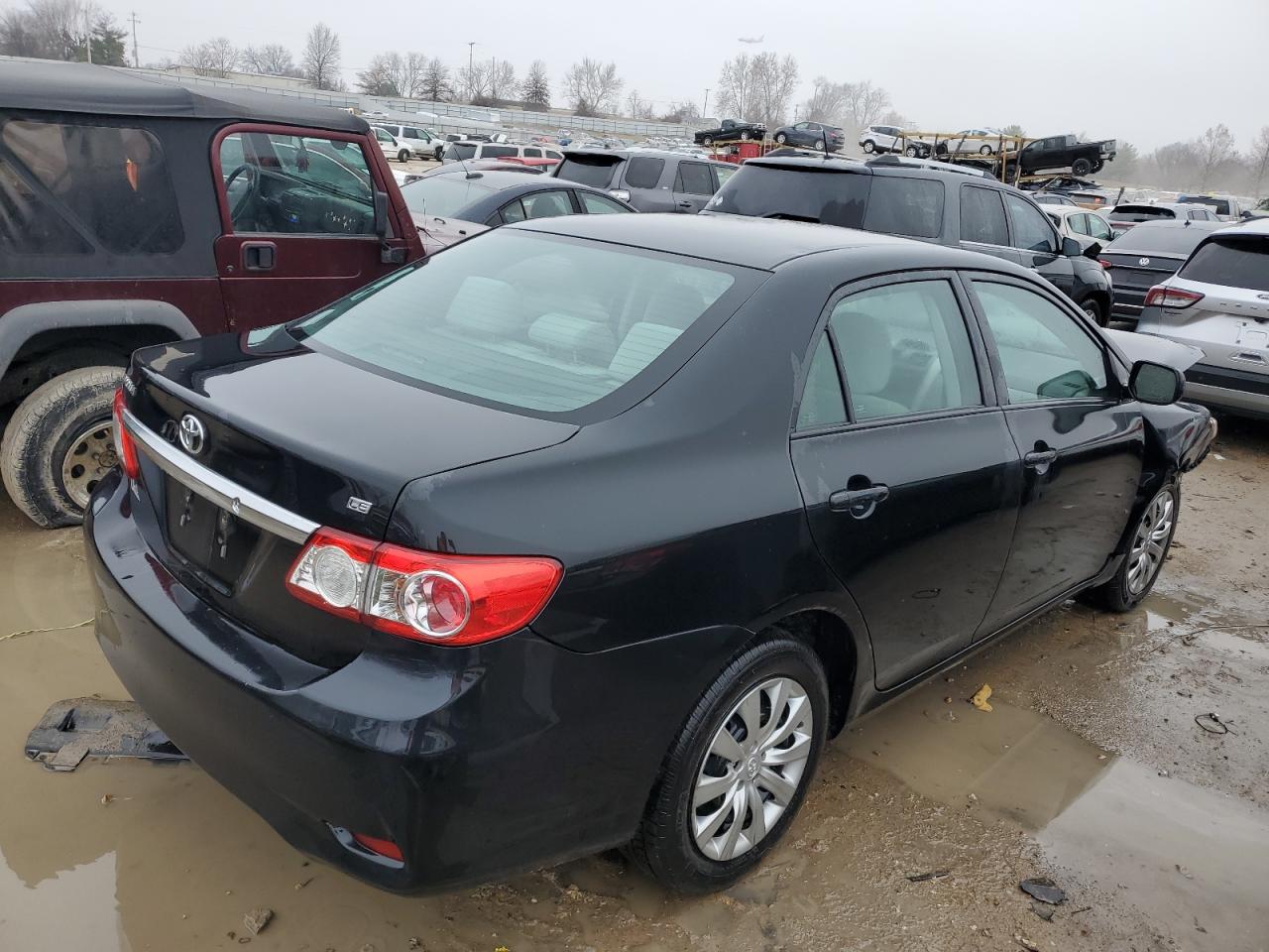 Photo 2 VIN: 5YFBU4EE6CP034172 - TOYOTA COROLLA 