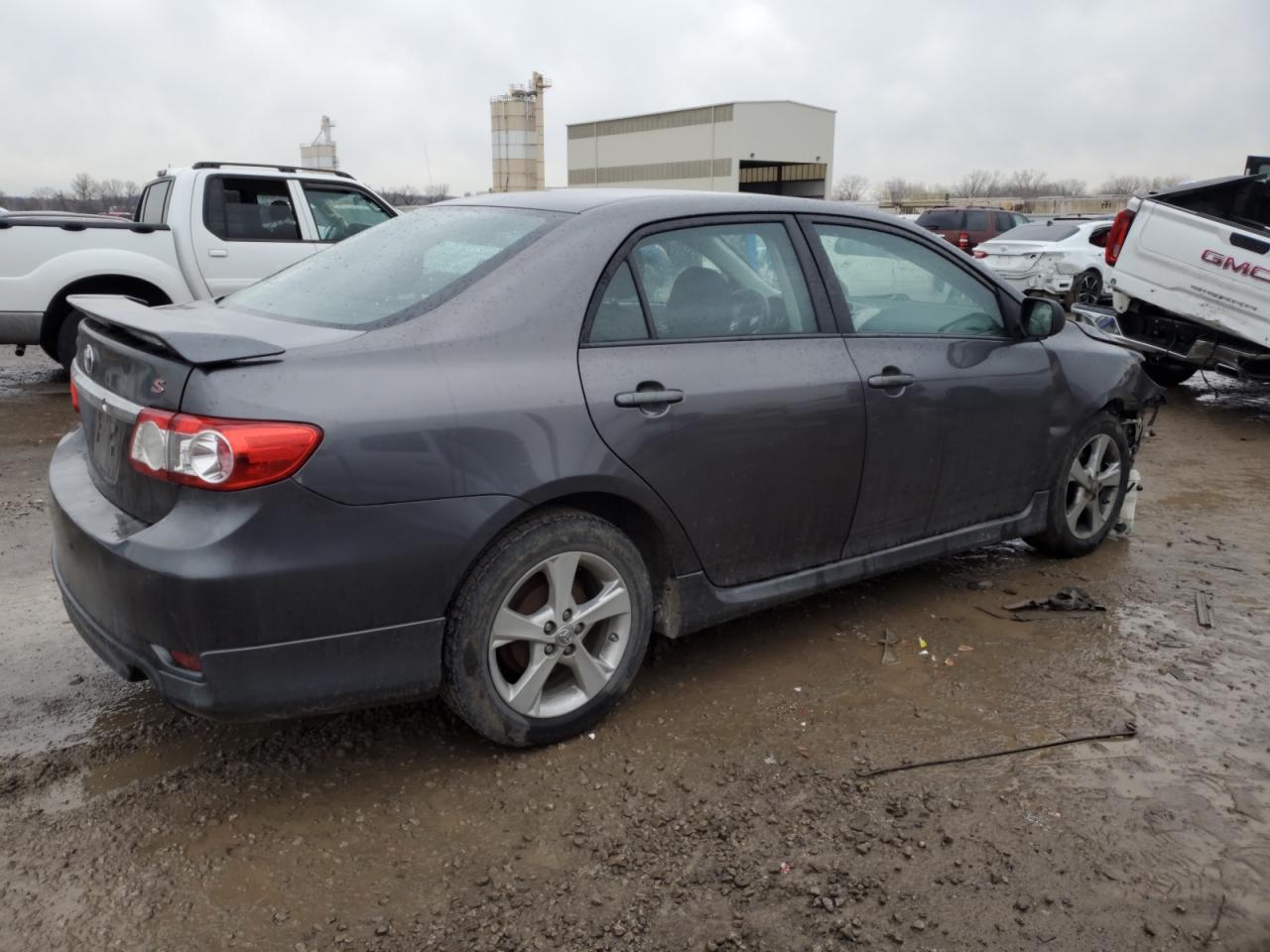 Photo 2 VIN: 5YFBU4EE6DP098245 - TOYOTA COROLLA 