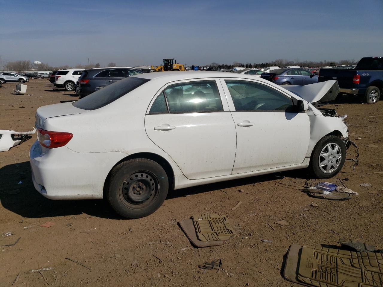 Photo 2 VIN: 5YFBU4EE6DP186048 - TOYOTA COROLLA 