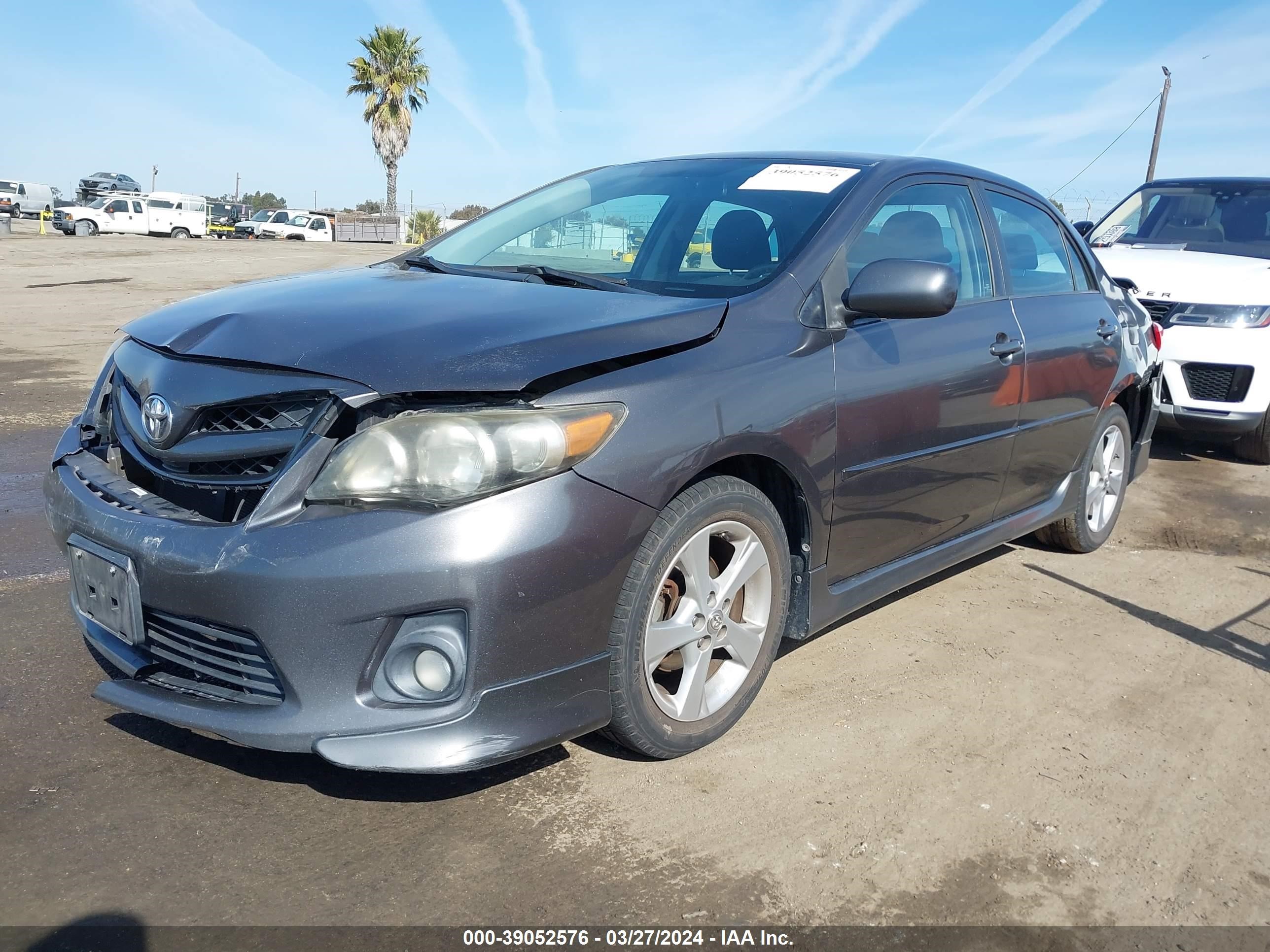 Photo 1 VIN: 5YFBU4EE7BP002247 - TOYOTA COROLLA 