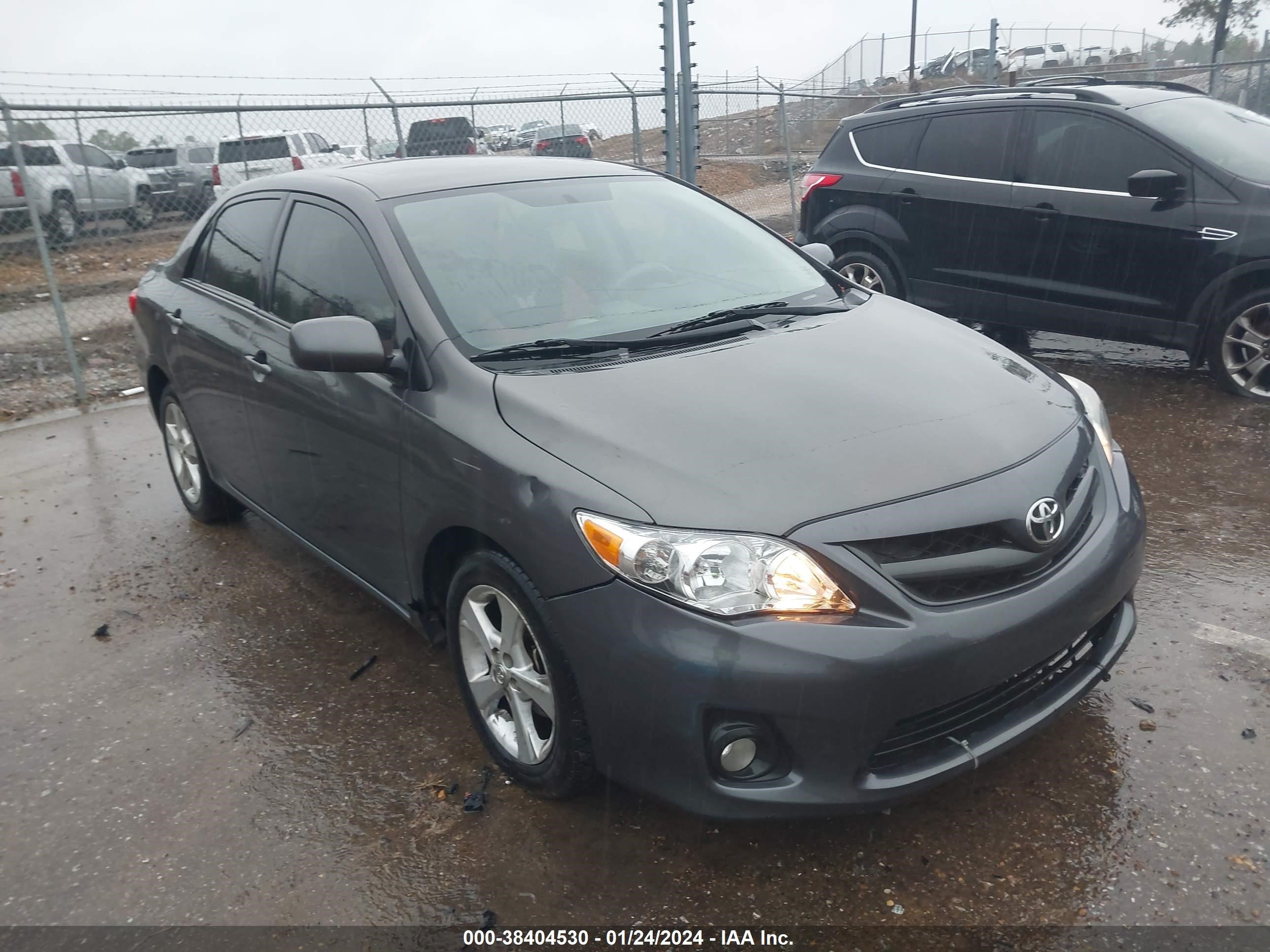 Photo 0 VIN: 5YFBU4EE7CP025352 - TOYOTA COROLLA 