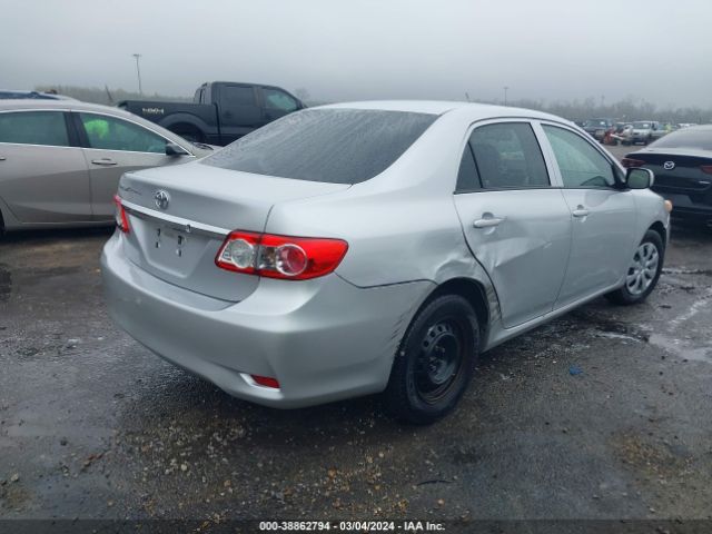 Photo 3 VIN: 5YFBU4EE7CP056357 - TOYOTA COROLLA 