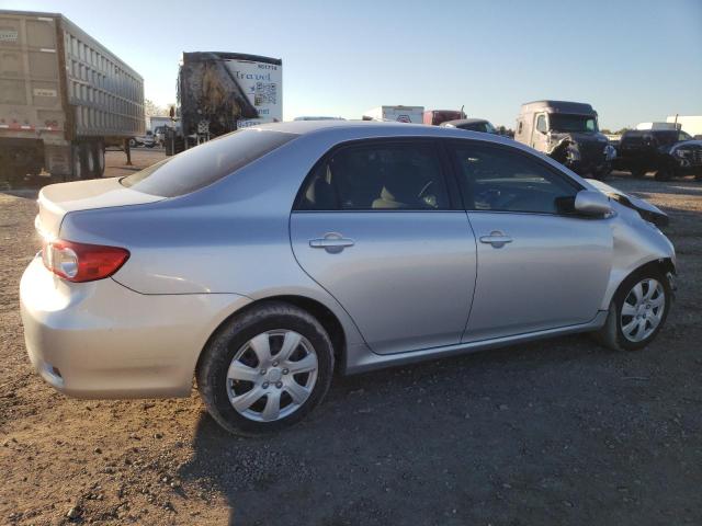 Photo 2 VIN: 5YFBU4EE7DP104702 - TOYOTA COROLLA 