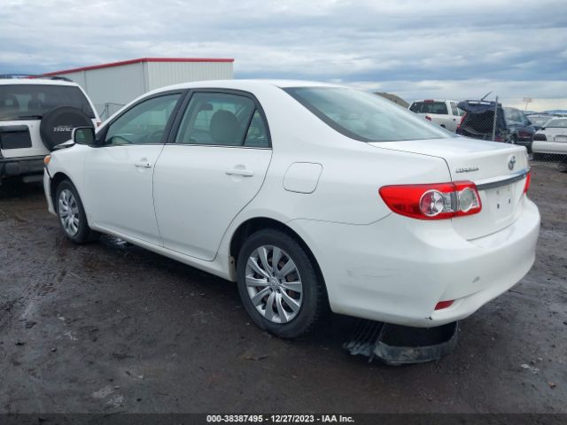 Photo 2 VIN: 5YFBU4EE7DP132189 - TOYOTA COROLLA 