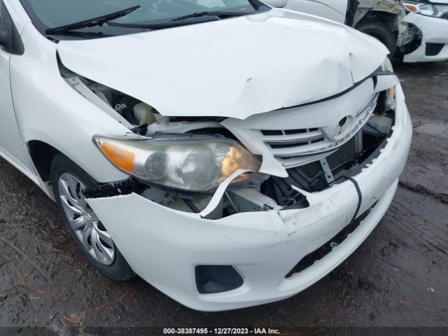 Photo 5 VIN: 5YFBU4EE7DP132189 - TOYOTA COROLLA 