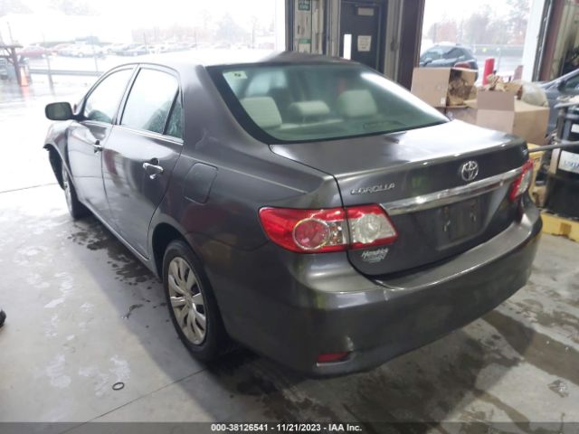 Photo 2 VIN: 5YFBU4EE7DP164981 - TOYOTA COROLLA 