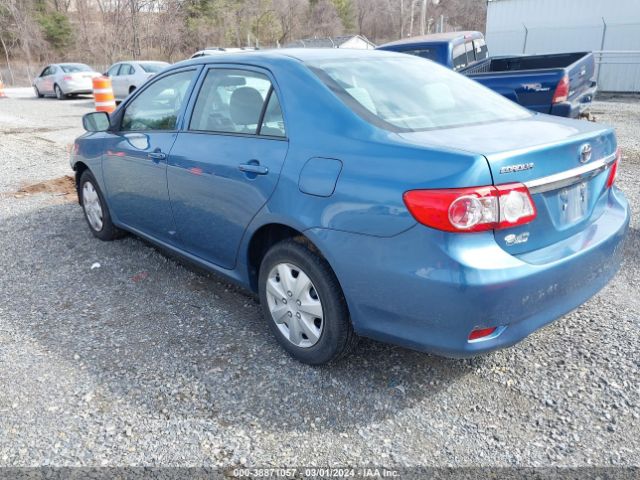 Photo 2 VIN: 5YFBU4EE7DP215718 - TOYOTA COROLLA 