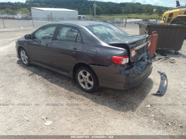 Photo 2 VIN: 5YFBU4EE8CP046873 - TOYOTA COROLLA 