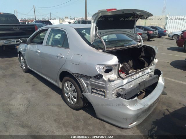 Photo 2 VIN: 5YFBU4EE8CP063995 - TOYOTA COROLLA 