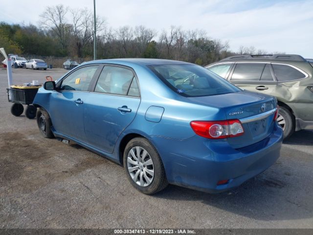 Photo 2 VIN: 5YFBU4EE8DP083035 - TOYOTA COROLLA 