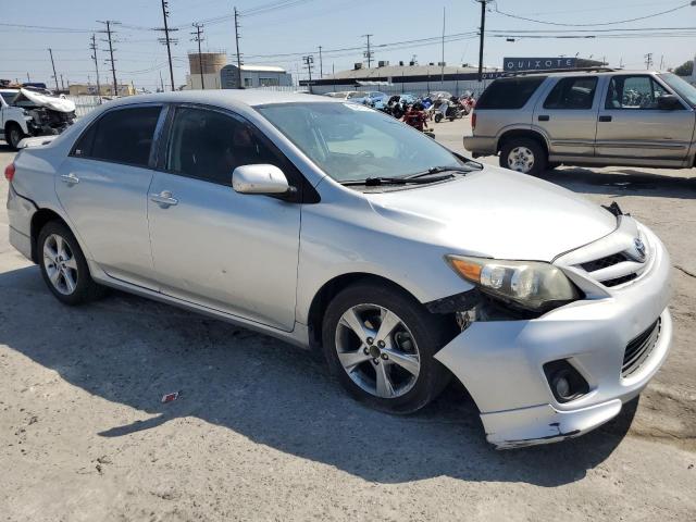 Photo 3 VIN: 5YFBU4EE8DP090504 - TOYOTA COROLLA 