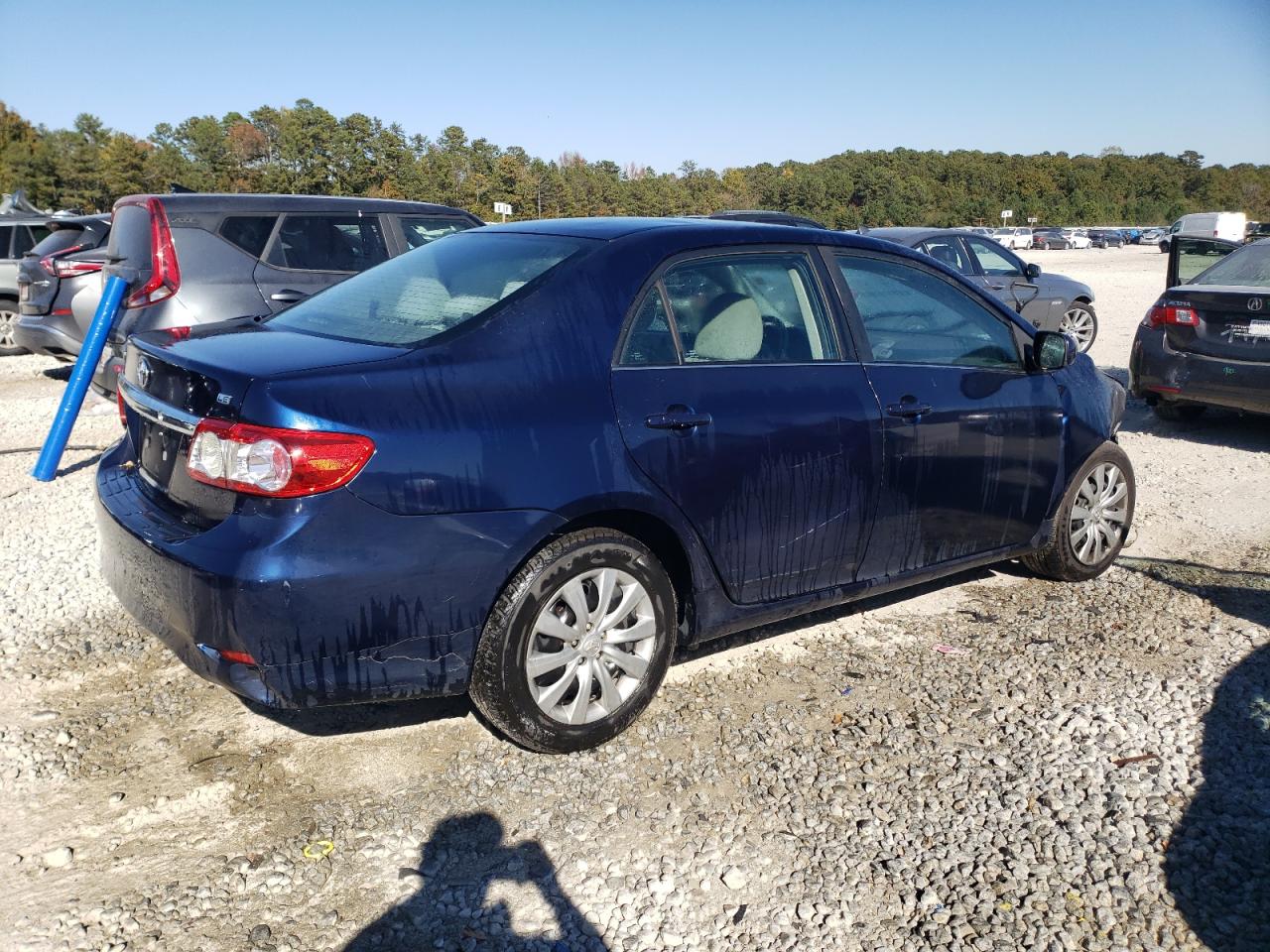 Photo 2 VIN: 5YFBU4EE8DP092849 - TOYOTA COROLLA 