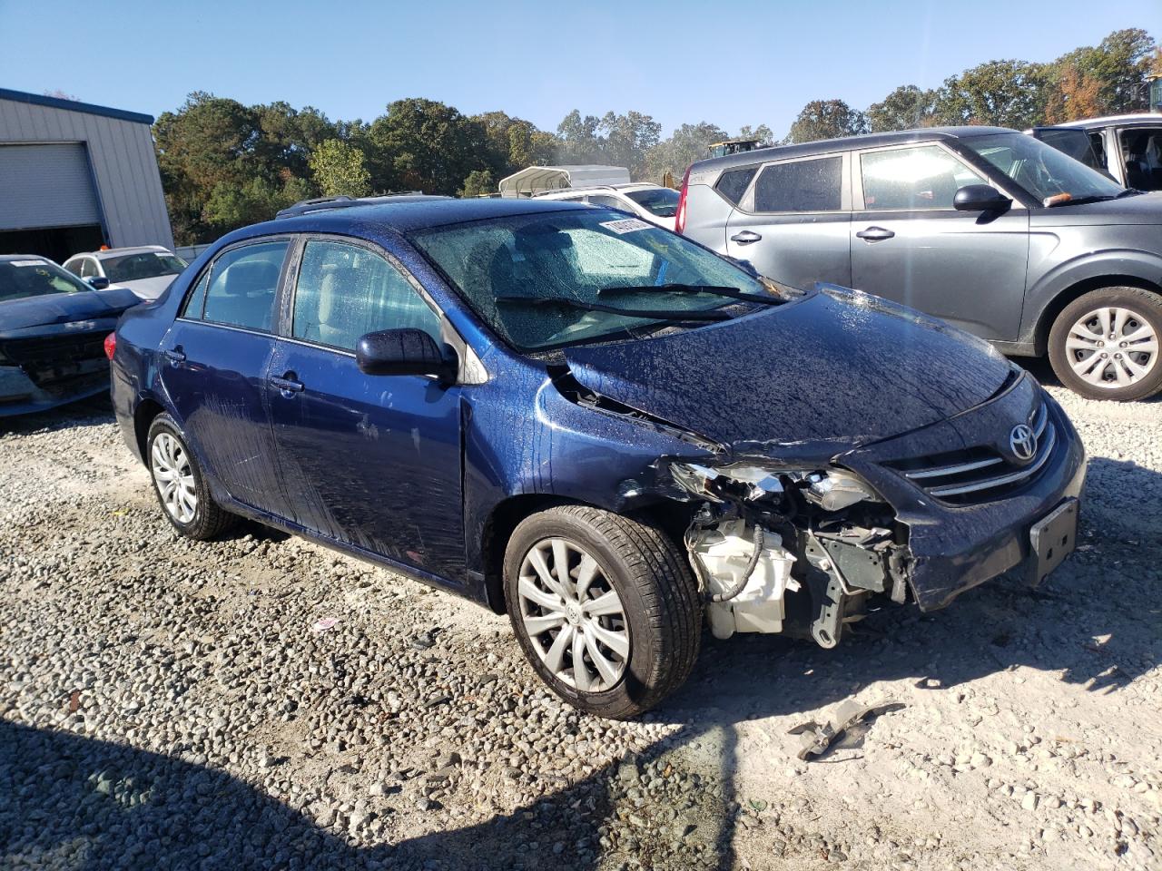 Photo 3 VIN: 5YFBU4EE8DP092849 - TOYOTA COROLLA 