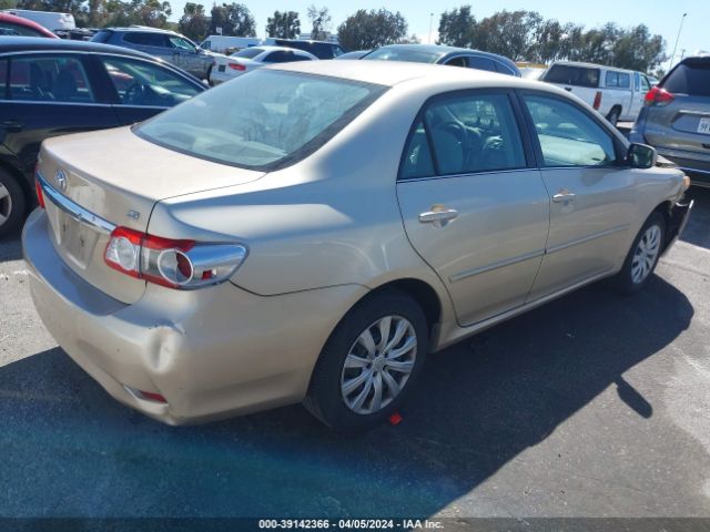 Photo 3 VIN: 5YFBU4EE8DP100481 - TOYOTA COROLLA 